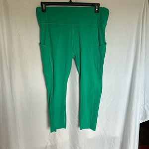 Lululemon Fast & Free 23” high rise crop with pockets